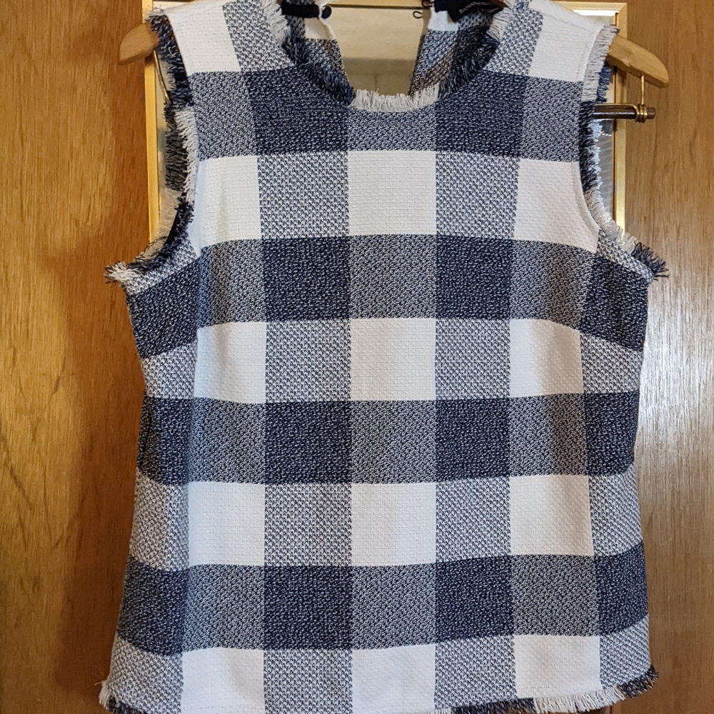 🎆 4 For $25 🎆 Banana Republic Gingham Top